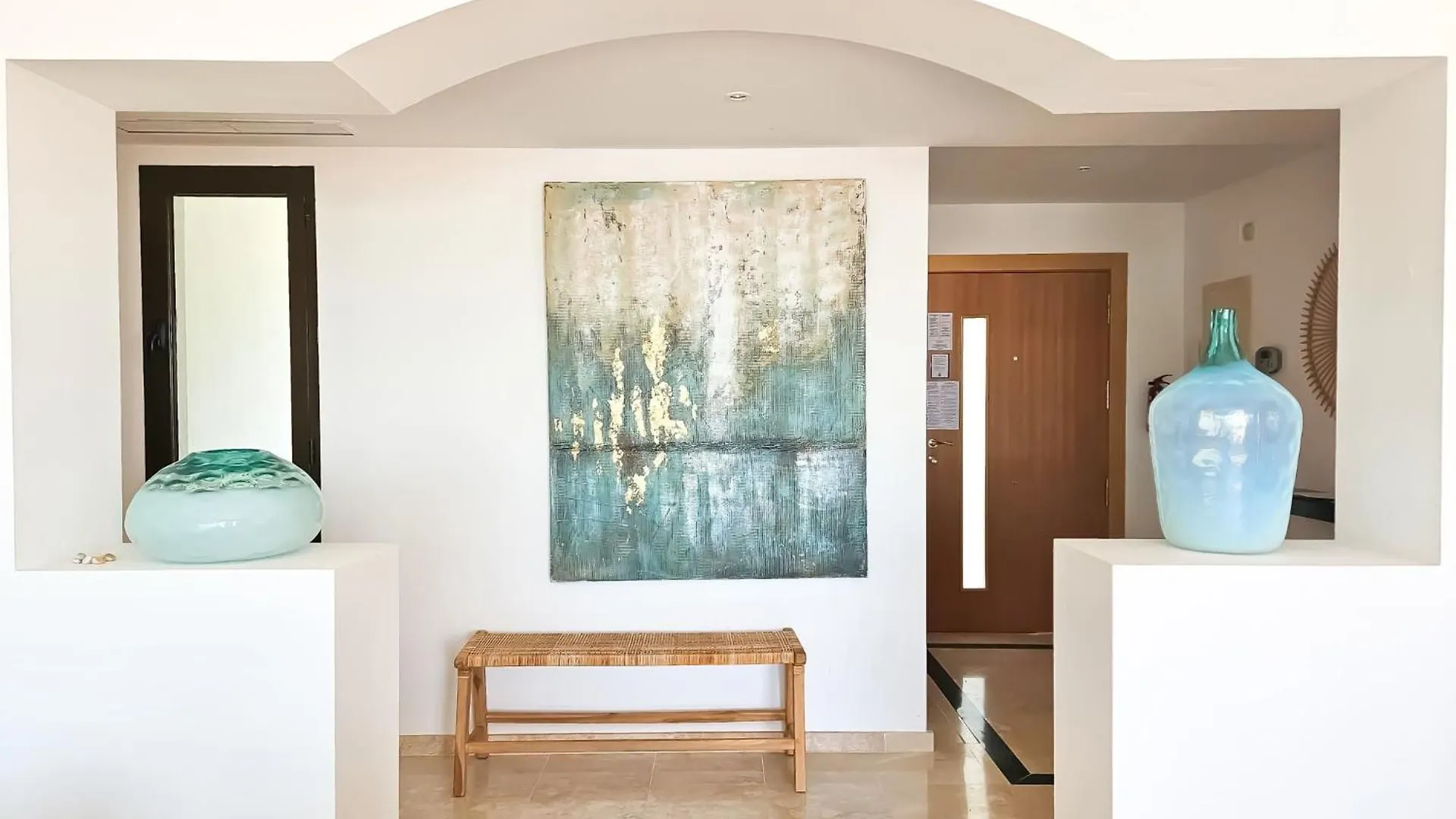 Modern 3 Bedroom Penthouse In Casares Costa - Bbq